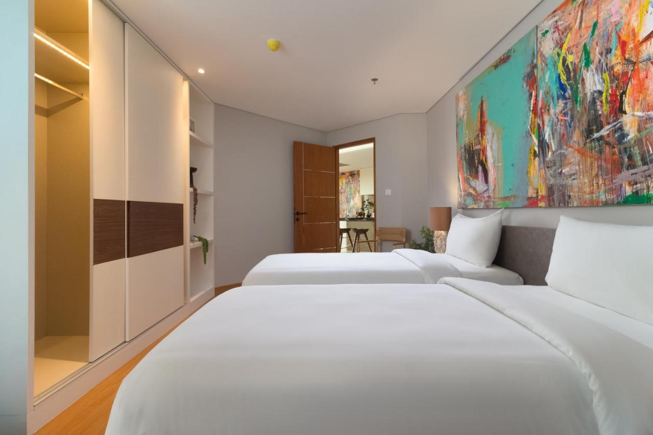 Beachwalk Residence Kuta Lombok Exteriör bild