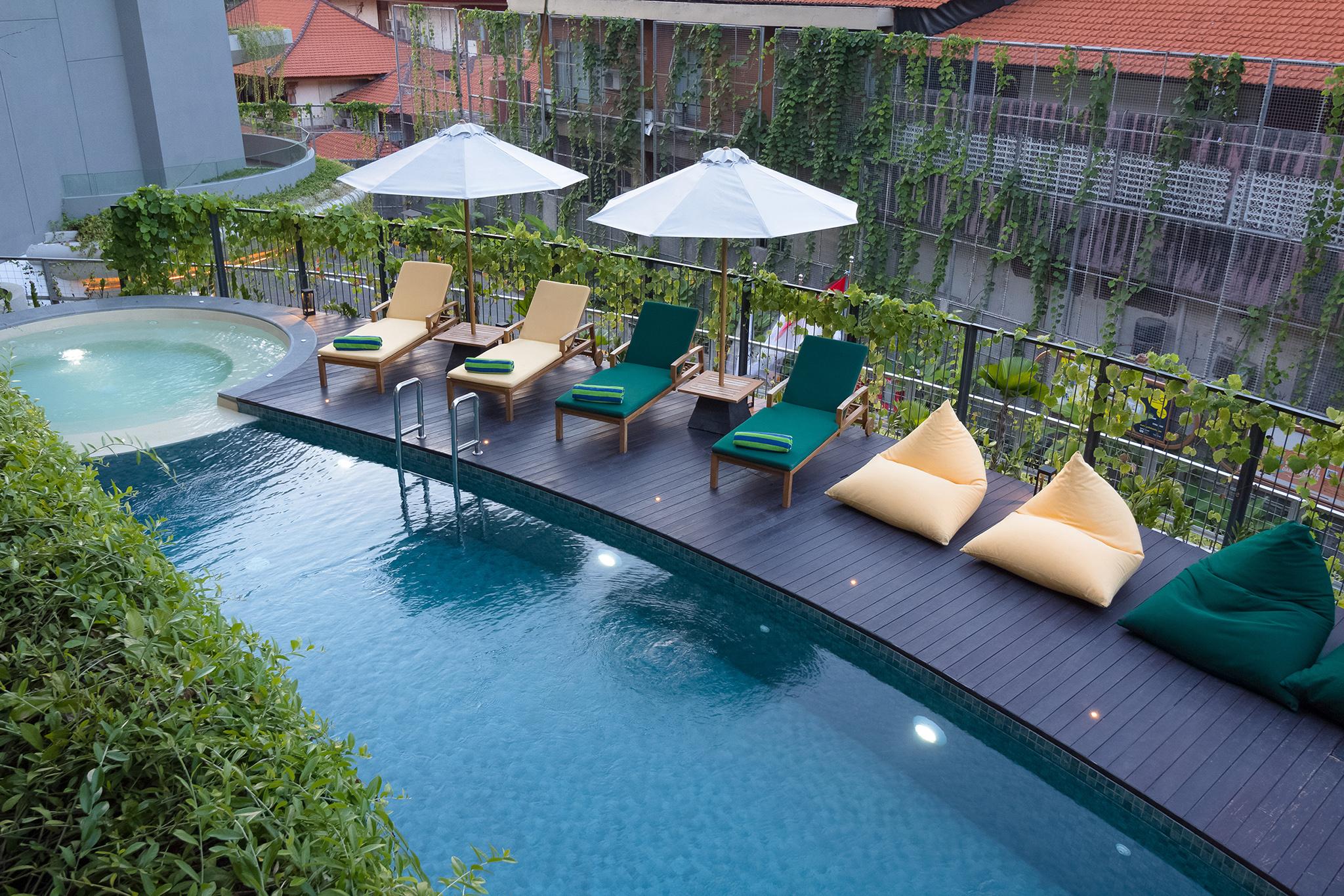 Beachwalk Residence Kuta Lombok Exteriör bild
