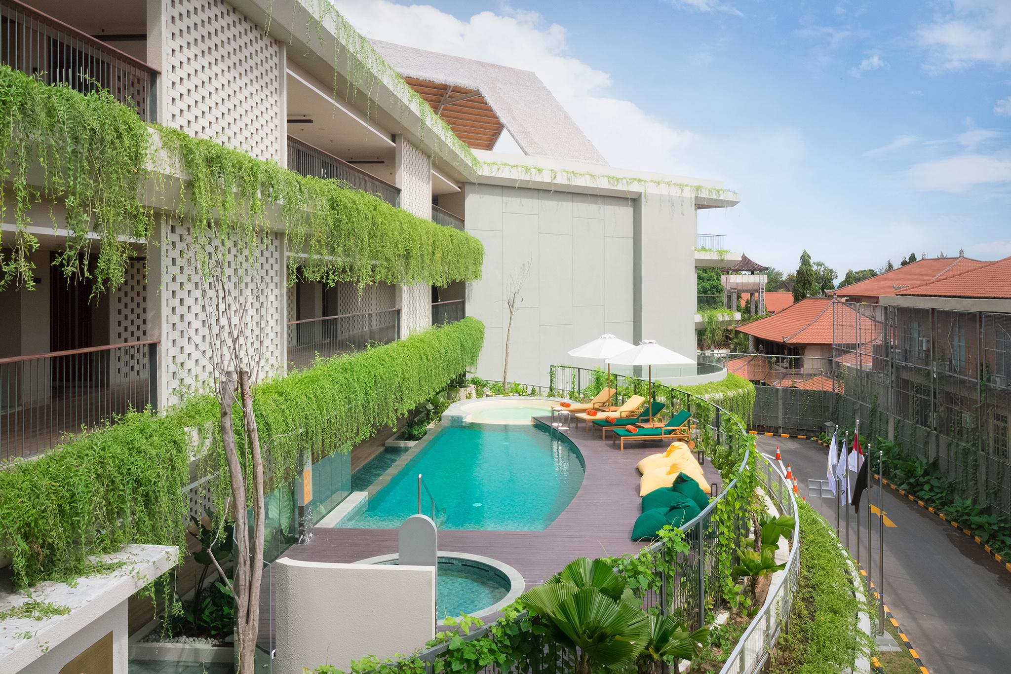 Beachwalk Residence Kuta Lombok Exteriör bild