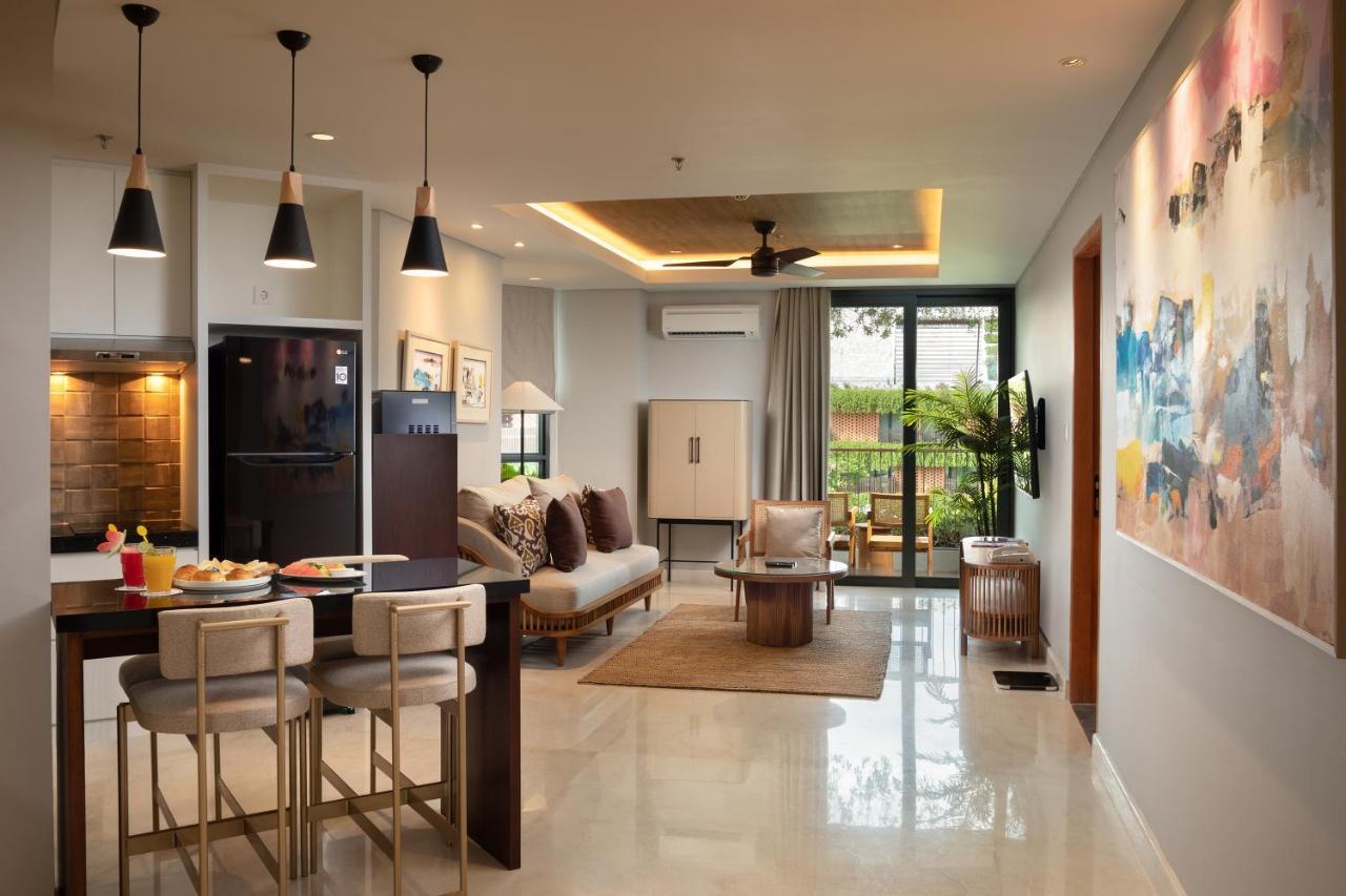 Beachwalk Residence Kuta Lombok Exteriör bild